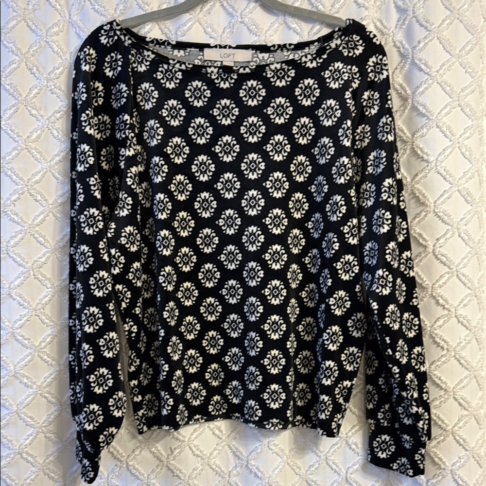 LOFT Black and White Women's Top